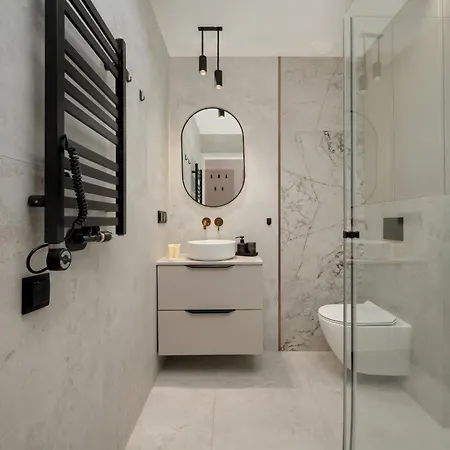 Eleganckie Polozone 500 M Od Wroclawskiego Rynku Be Renters Vratislav