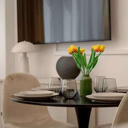 Eleganckie Polozone 500 M Od Wroclawskiego Rynku Be Renters