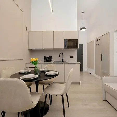 Eleganckie Polozone 500 M Od Wroclawskiego Rynku Be Renters *